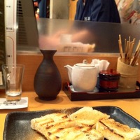 上野 串焼炭火焼だるま 自家製パン串焼