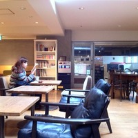 恵比寿 TimeOut Cafe&Diner テーブルソファ