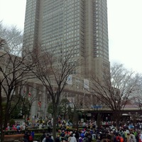 東京マラソン 都庁前