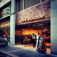 CAFE SALVADOR CAFE COMPANY の新しいセルフ型カフ...