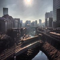聖橋 (Hijiri-bashi bridge) 朝のJR御茶ノ水駅、丸ノ...